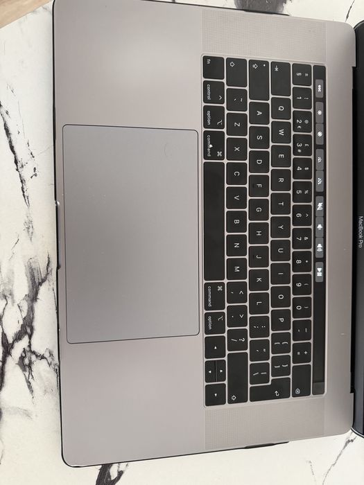 Продаётся MacBook Pro 16” 2019