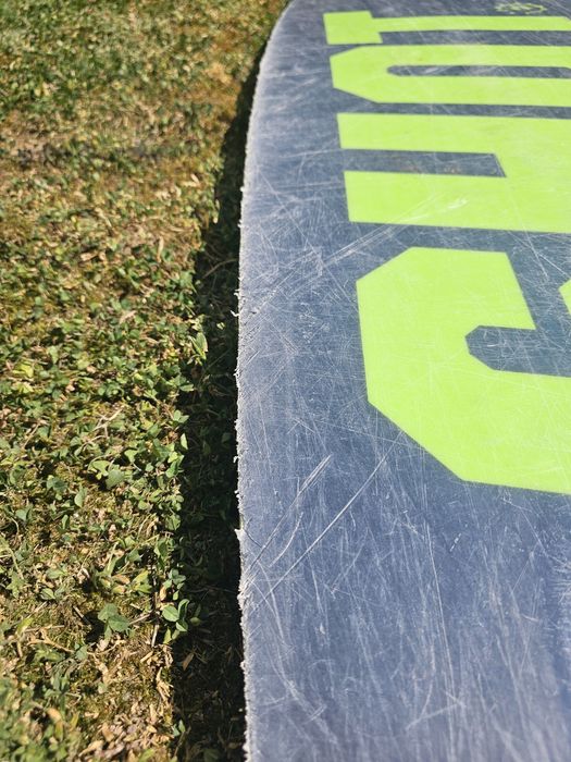 Кайтсърф, уейбирд Refraction Sam Light Pro wakestyle kiteboard с автомати Shredtown. Kiitesurf, wakeboard