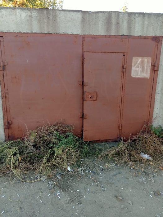 Продам гараж по цене договоримся