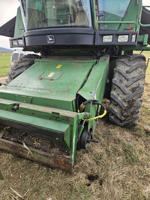 Dezmembrez john deere 2258