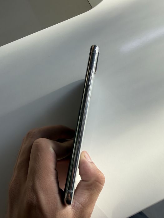 Iphone xs max o’zi