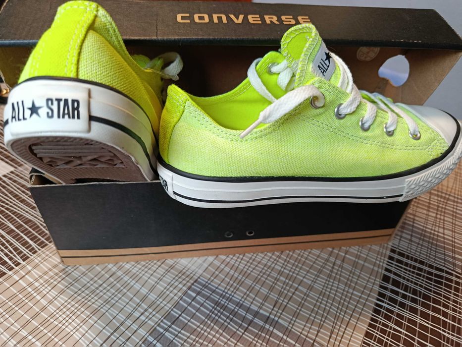 Унисекс кецове Converse ALL STAR Chuck Taylor жълти