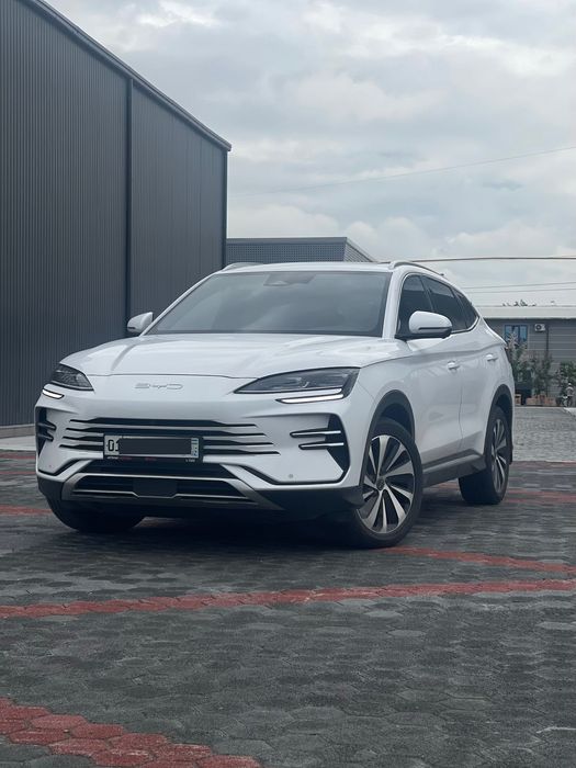 BYD Song Plus DM-i Champion 2025