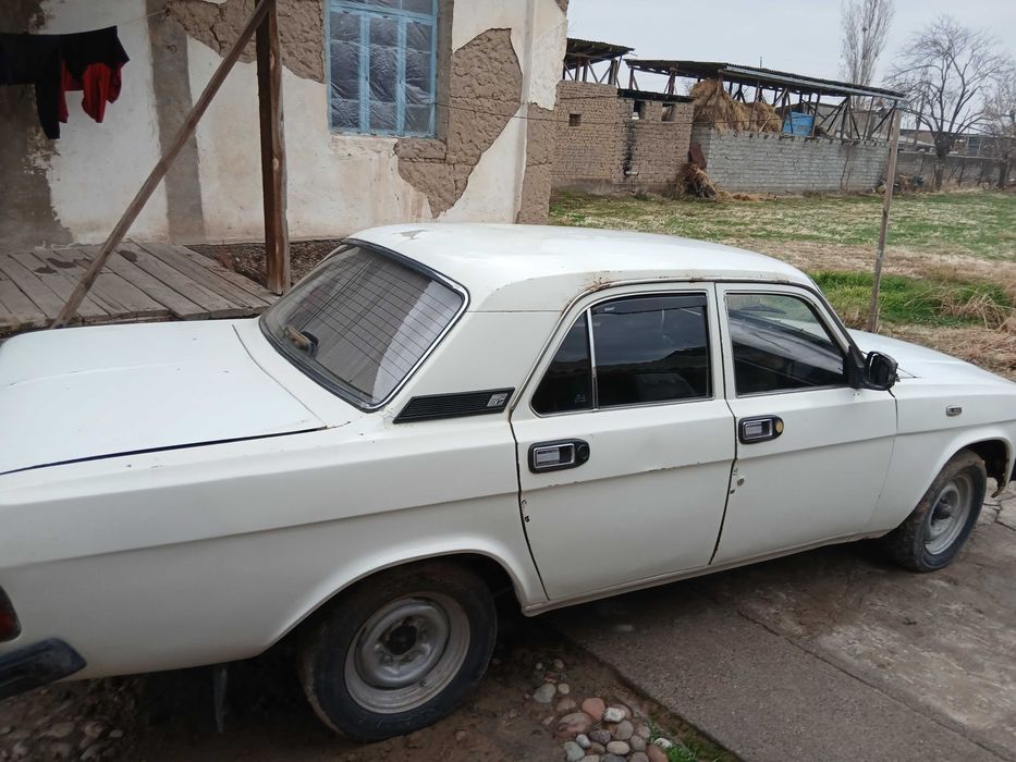 Волга ГАЗ 31029 Сотилади.