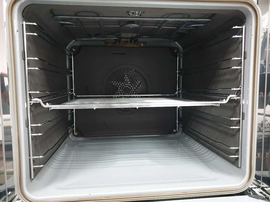 XL - 76L - Miele Фурна с Грил за вграждане