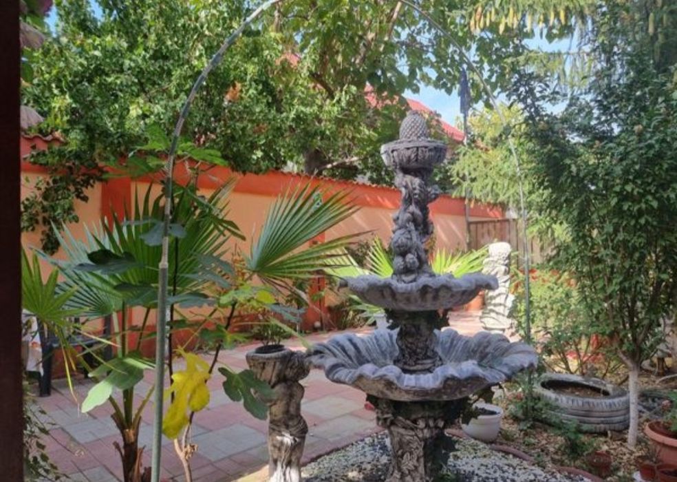 Centru de Asistență și Îngrijire Bătrâni