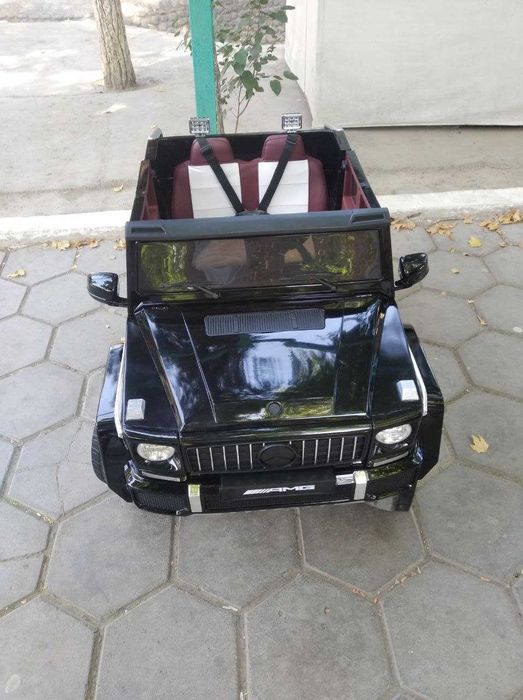 Mersedes Benz bolalar mashinasi