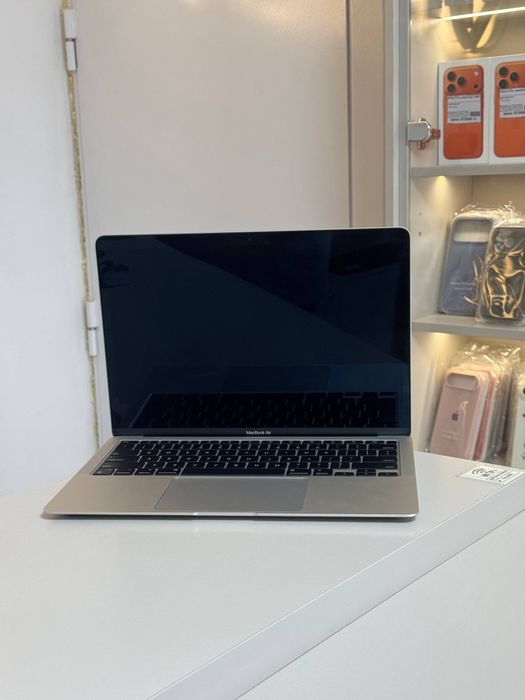 MacBook Air 13 2020 M1 100% / Б/у1