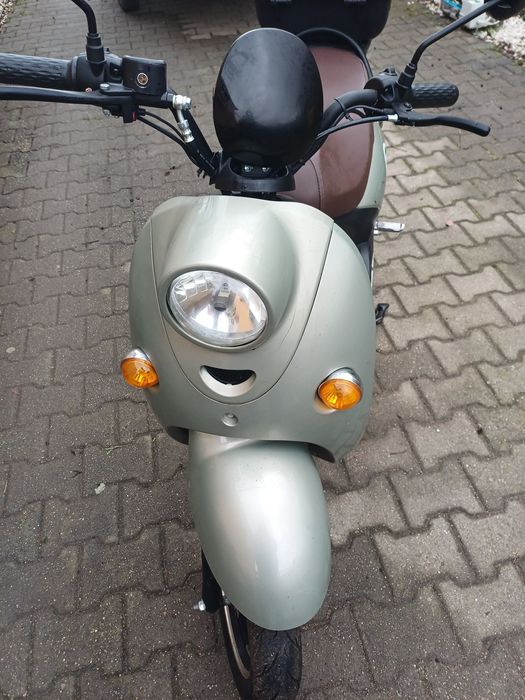 Scuter electric Volta Vs2,2000 w , fara permis , 507 km, stare exceptionala