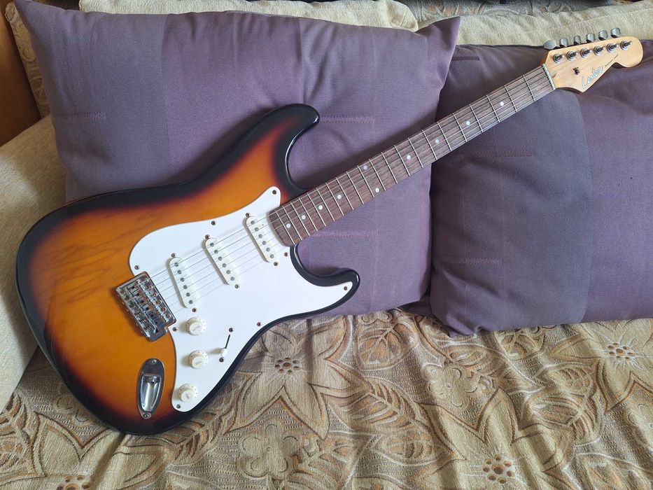 Електрическа китара Лестър