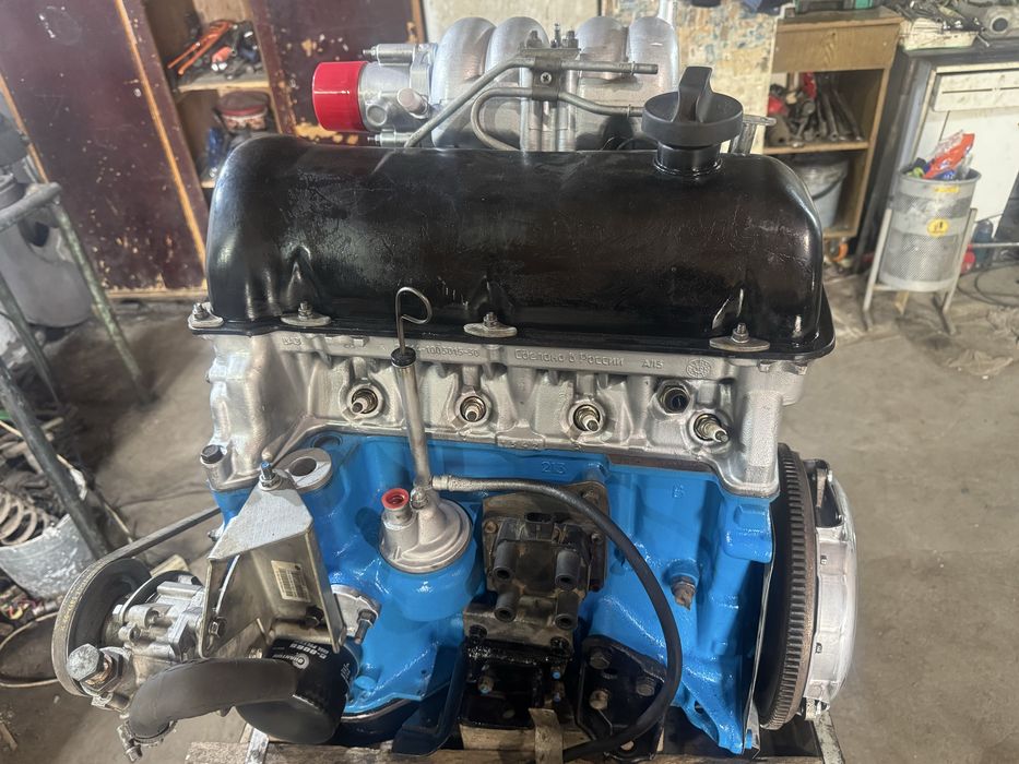 Продажа двиготелья от нивы