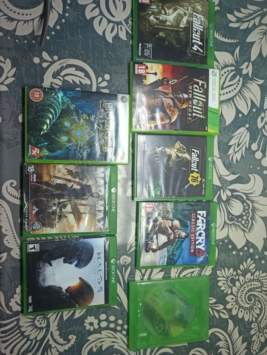 Xbox one (8 дисков вместе)