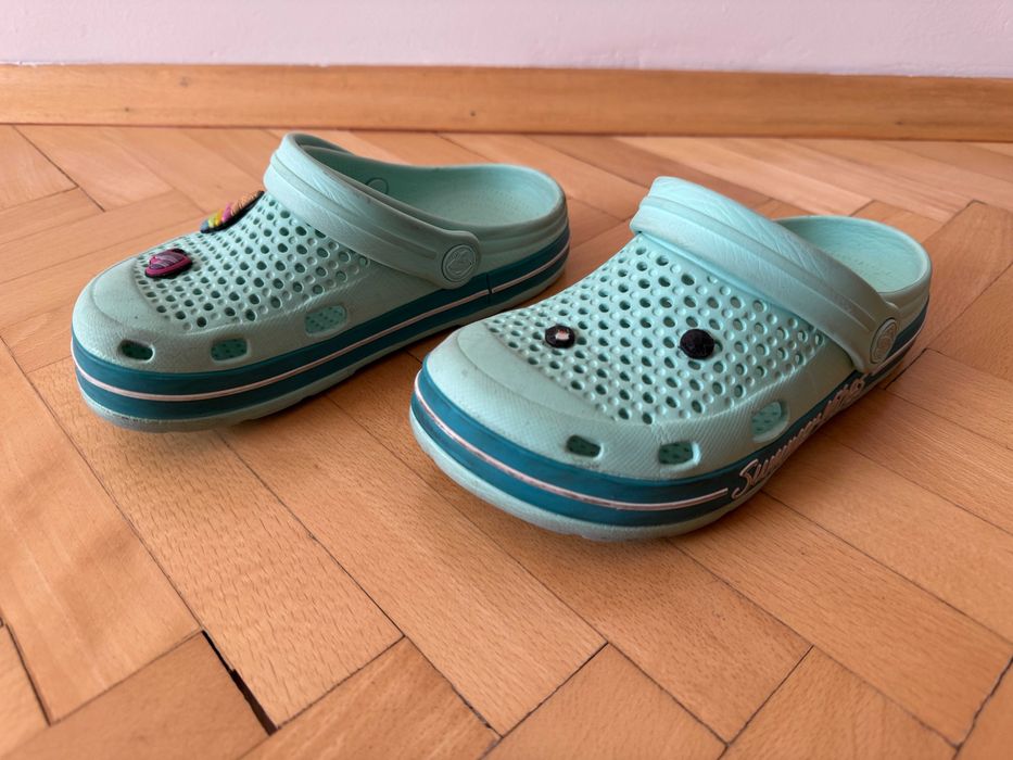 Детски кроксове сандали джапанки чехли цвички акваобувки пантофи 26-39