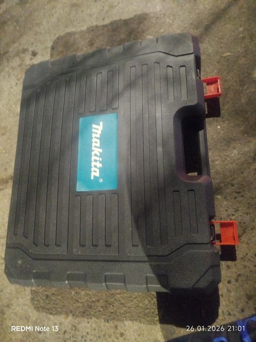 Макита инструмент подайотся  новий