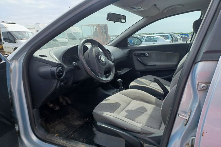 Hayon / Haion cu luneta Seat Ibiza a 3-a generatie 6L