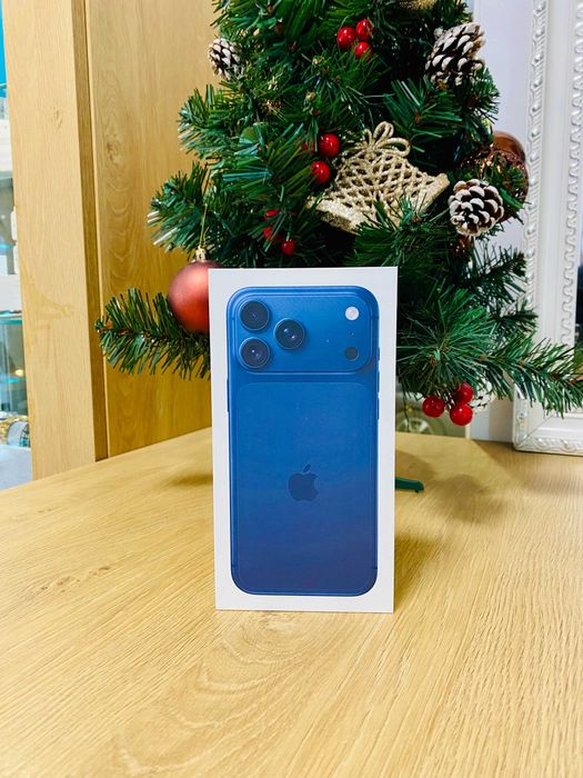 ЧИСТО НОВ !!! Apple iPhone 17 Pro Max, 256GB, 5G, Blue, Технополис