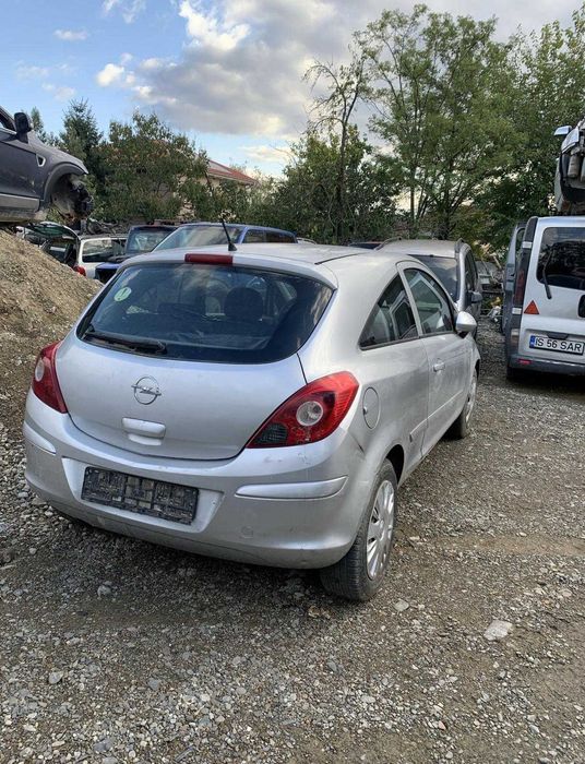 Piese Opel Corsa D  1.0  - xep