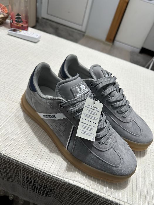 Мъжки маратонки нови