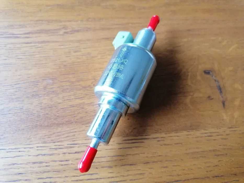 Pompa la 12V 24Vmotorina pt sirocou incalzitor Diesel webasto  5- 8 KW