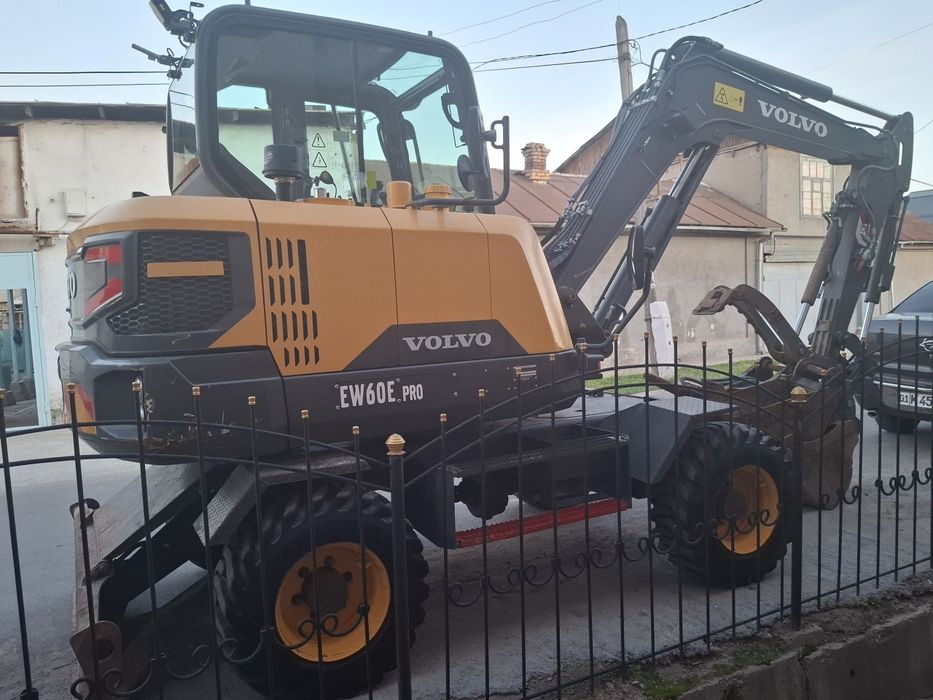 Ekskavatr sotiladi 60tali volvo