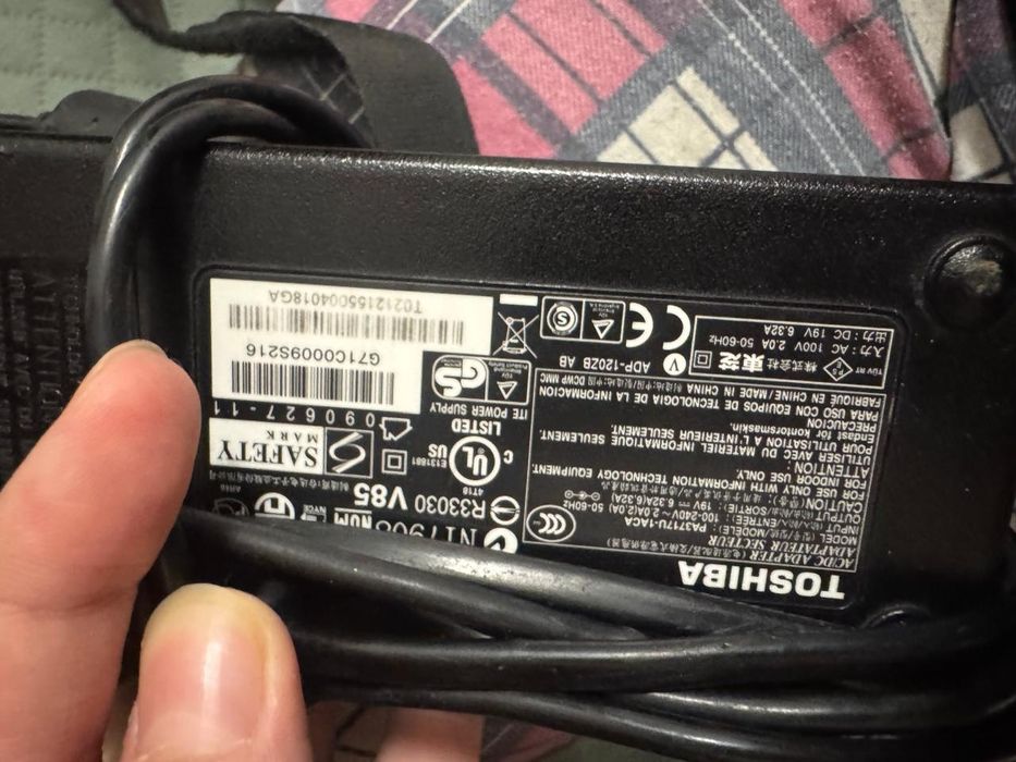 Продается ноутбук Toshiba