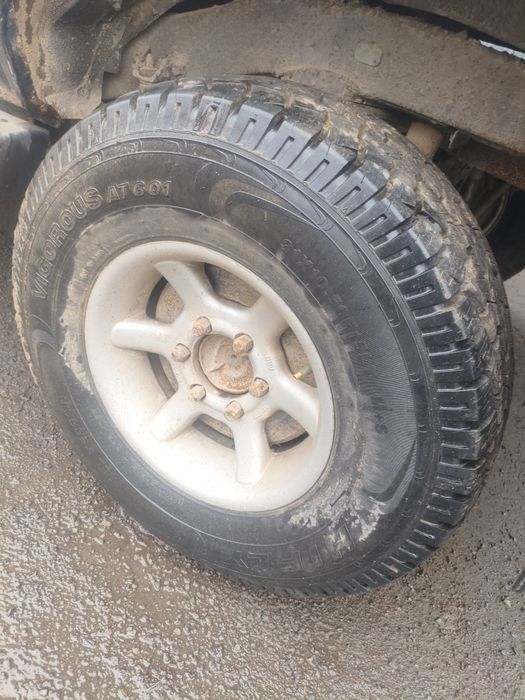 Toyota hilux surf 130 тойота