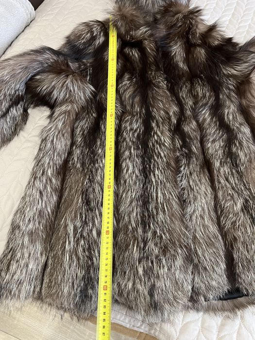 Blana de vulpe si caciulă de damă