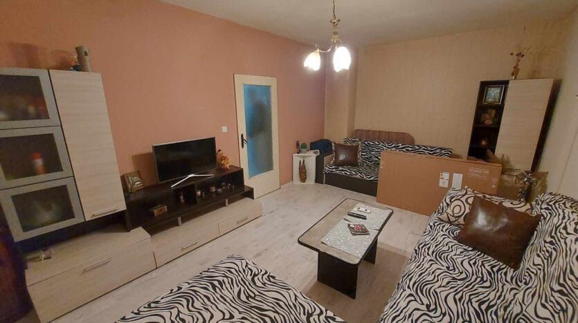 Продава се Двустаен апартамент в Търговище, Запад 2 - 71 кв.м за 1198 €/кв.м - Снимка #5