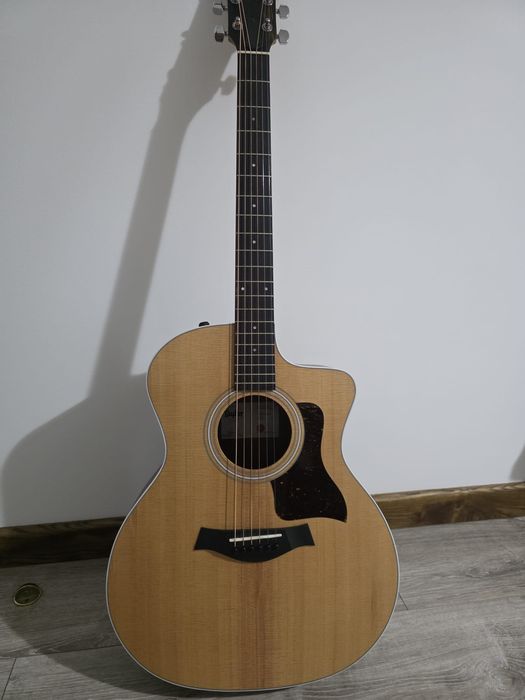 Chitară Taylor 214CE