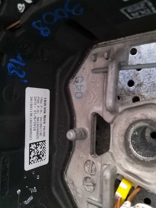Volan piele cu comenzi gt peugeot 3008 2 2018 98105488zd 34199119e