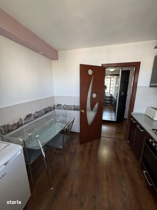 Apartamenr 2 camere, 54 mp, zona Brazda