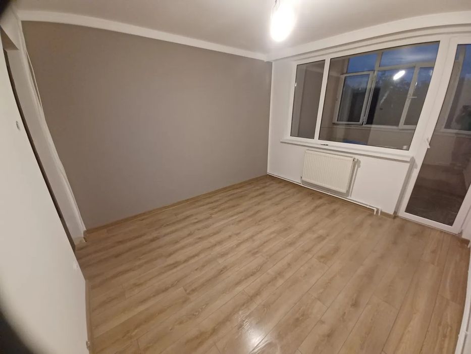 Amenajări interioare și exterioare apartamente și spații comerciale
