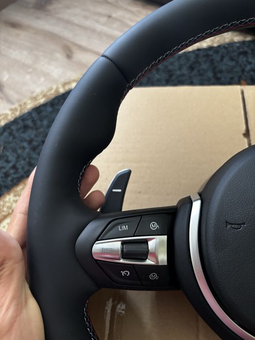 Volan BMW M  nou, cu airbag F20 F21 F22 F23 F30 F31 F34 F32 X1X2X3 ETC