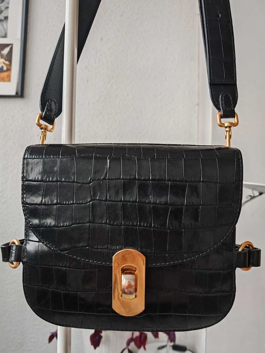 Coccinelle - дамска чанта, естествена кожа