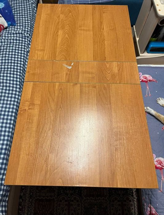 Продам прочный раскладной стол