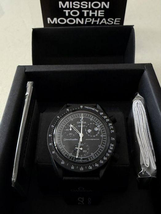 Omega x Swatch Mission To The Moonphase Black Snoopy
