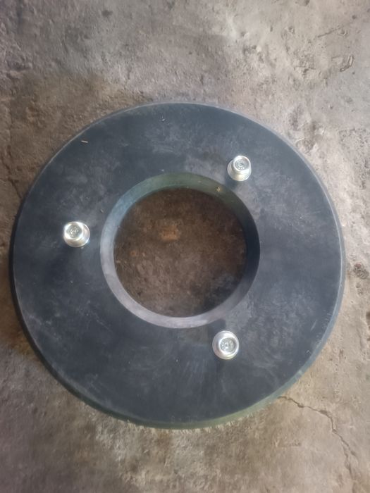 Продам щетку для поломоечной машины