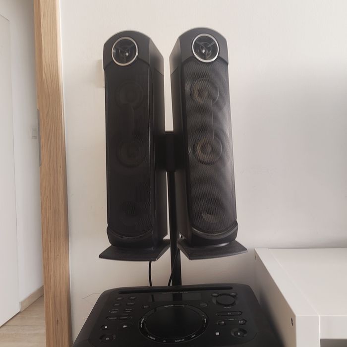 Vând boxa Sony bluetooth