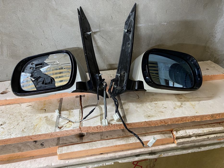 Зеркало на Альфард