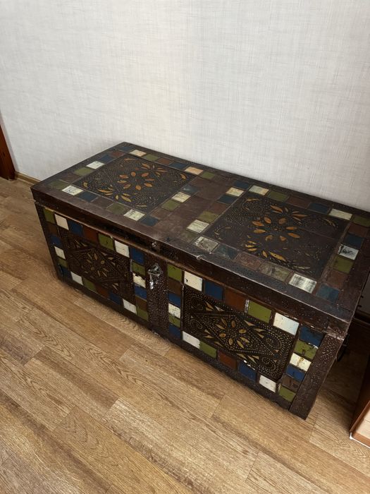 Сундук ручной работы