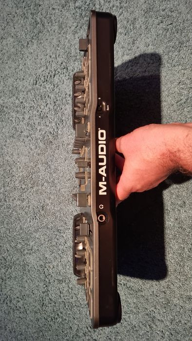 Cosola dj M-Audio Exponent