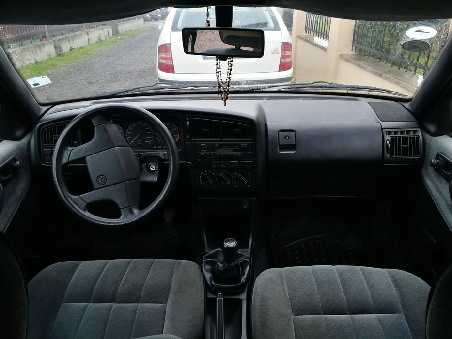 VOLKSWAGEN Passat 1991 — imagine 4