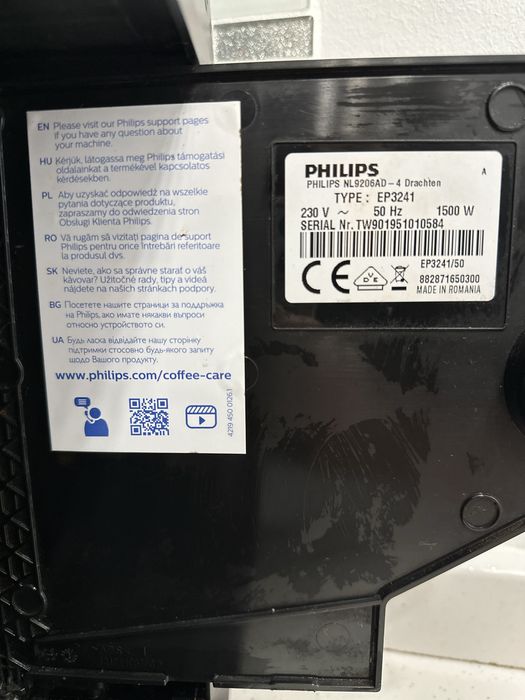 Кафеавтомат Philips LatteGo EP3241/50