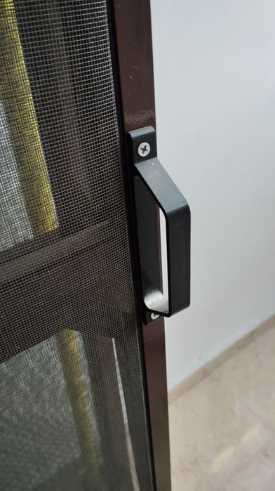 Plasa de tantari cu rama pentru usa