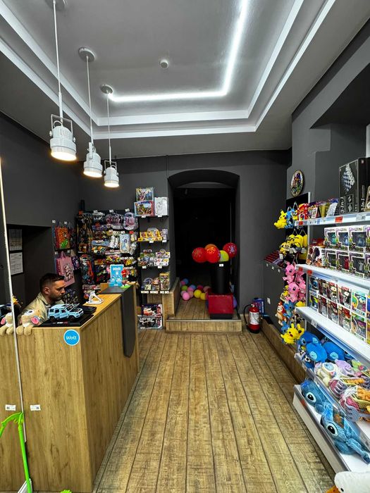 Vând afacere la cheie magazin 94 mp - Piața Sfatului / Mureșenilor Brasov