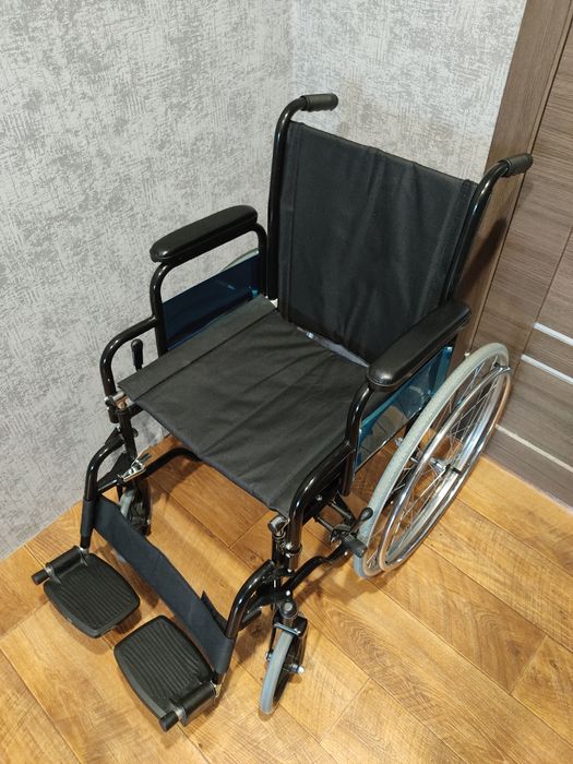 Инвалидная коляска