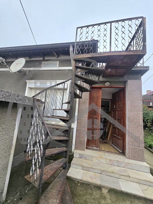 Къща в Добрич-Христо Ботев площ 100 цена 74000