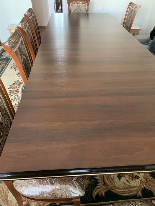 Продам стол гостевой