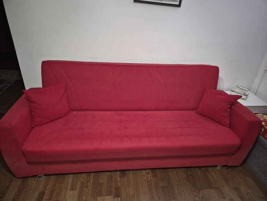 Canapea in stare buna
