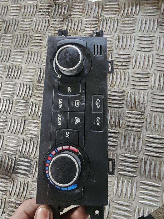 Panou comanda clima ac chevrolet captiva 140 96436272